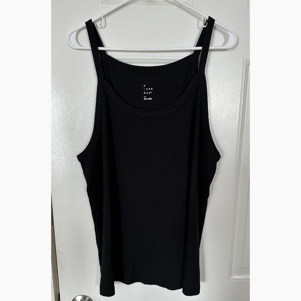 a new day black tank - Like new, excellent condition